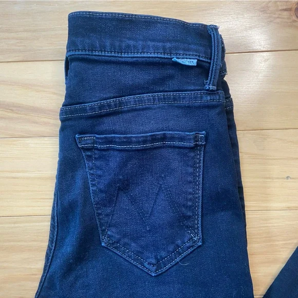 Mother The Stunner Zip Two Step Fray Jeans Womens Sz 25 Reg Dark Wash Mid Rise - Picture 2 of 11